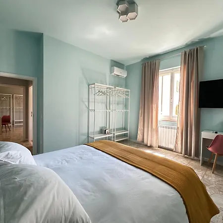 Villa Boutique With View And Garden - Gismondo